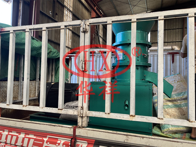 有機肥造粒機.jpg